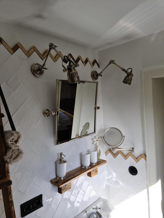 Boutique Apartments Benz I-Iii Bergisch Gladbach Esterno foto