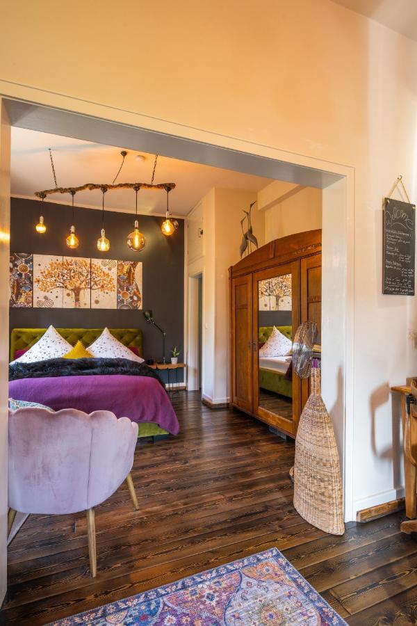 Boutique Apartments Benz I-Iii Bergisch Gladbach Esterno foto