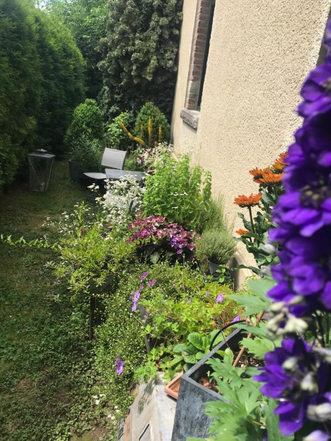 Boutique Apartments Benz I-Iii Bergisch Gladbach Esterno foto